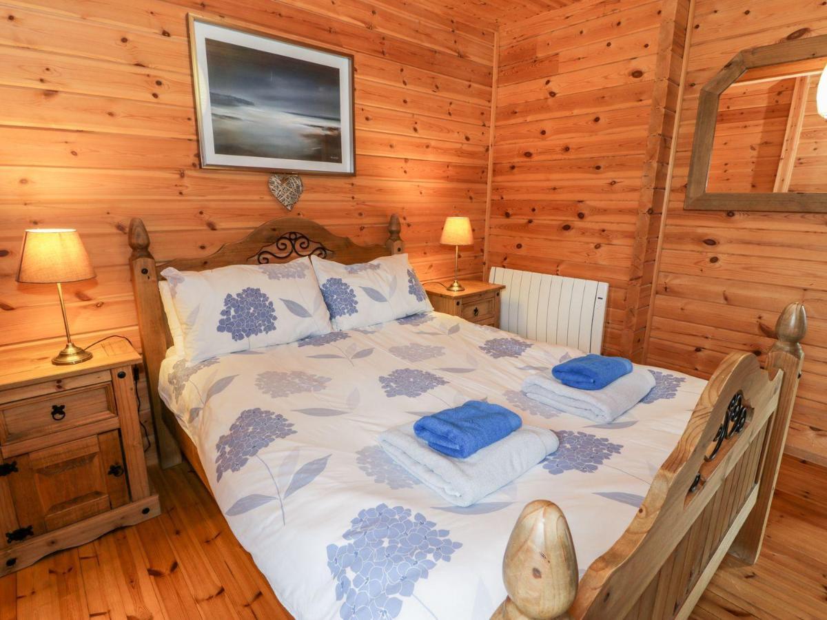 Sun View Lodge Llanbedr  Exteriör bild